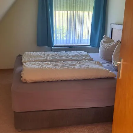 Burhave Gaestehaus 6