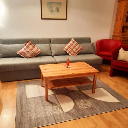 Burhave Gaestehaus 6 *